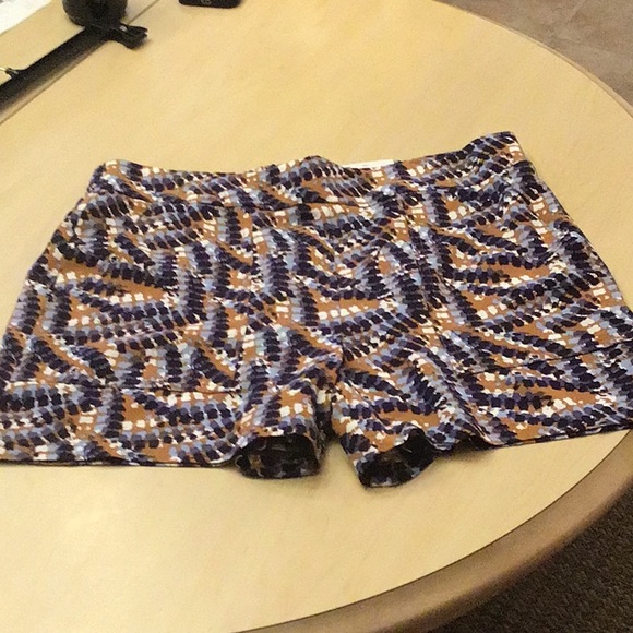 NWT Nine West Mid Rise Women’s Shorts Size L - Picture 3 of 5